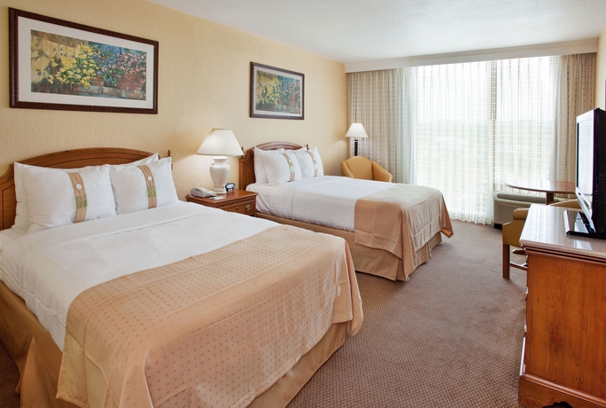 Imagen de la habitación del Hotel Holiday Inn Mayaguez and Tropical Casino, An Ihg. Foto 5