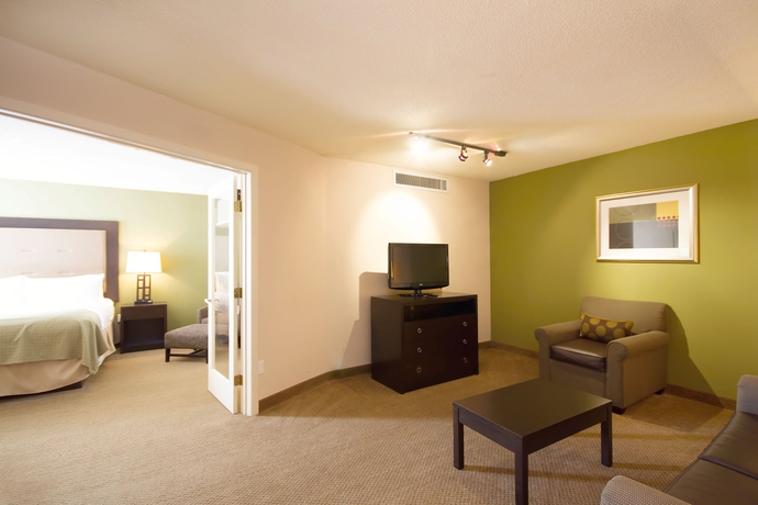 Imagen de la habitación del Hotel Holiday Inn Metairie New Orleans, An Ihg. Foto 7