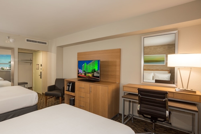 Imagen de la habitación del Hotel Holiday Inn Miami Beach - Oceanfront, An Ihg. Foto 12