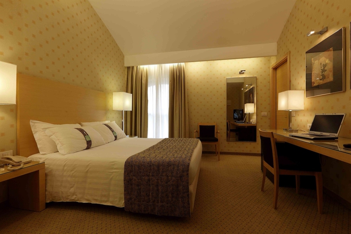Imagen de la habitación del Hotel Holiday Inn Milan - Garibaldi Station, An Ihg. Foto 4