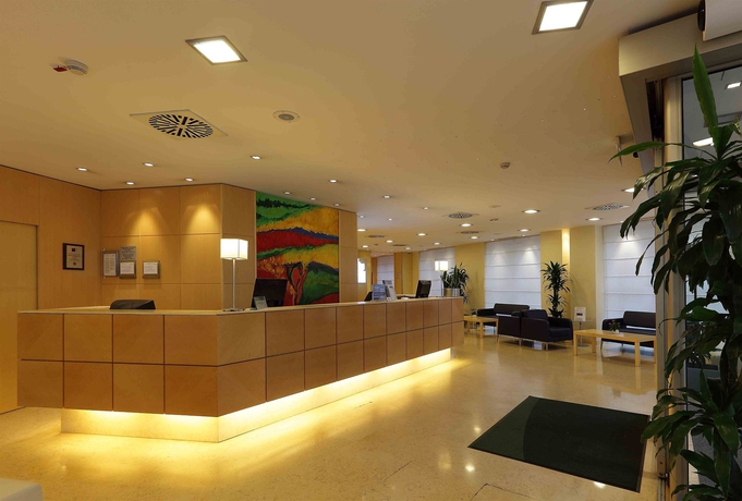 Imagen de los interiores del Hotel Holiday Inn Milan - Garibaldi Station, An Ihg. Foto 6