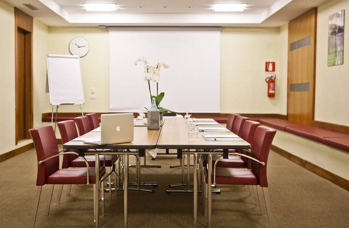 Imagen de los interiores del Hotel Holiday Inn Milan - Garibaldi Station, An Ihg. Foto 8