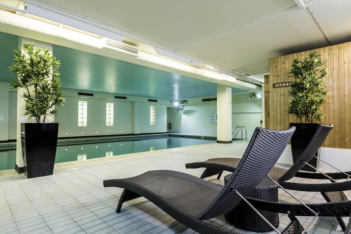 Imagen de la piscina del Hotel Holiday Inn Milton Keynes - Central, An Ihg. Foto 19