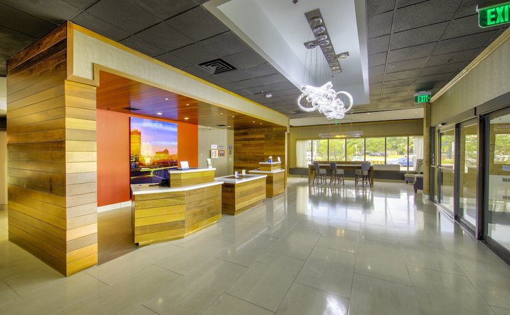 Imagen general del Hotel Holiday Inn Milwaukee Brookfield, an IHG. Foto 1