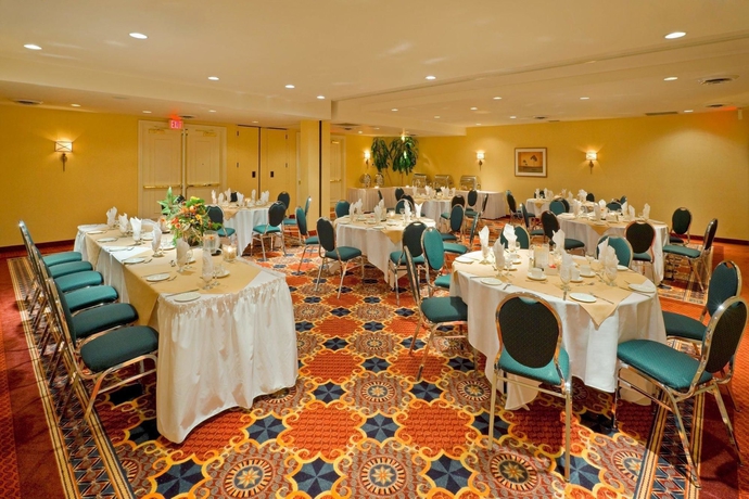 Imagen de los interiores del Hotel Holiday Inn Mississauga Toronto West, An Ihg. Foto 15