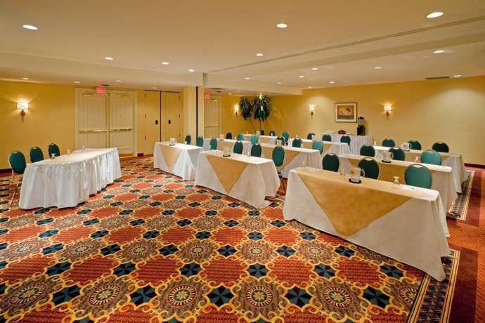 Imagen de los interiores del Hotel Holiday Inn Mississauga Toronto West, An Ihg. Foto 16