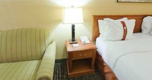Imagen de la habitación del Hotel Holiday Inn Missoula Downtown. Foto 6