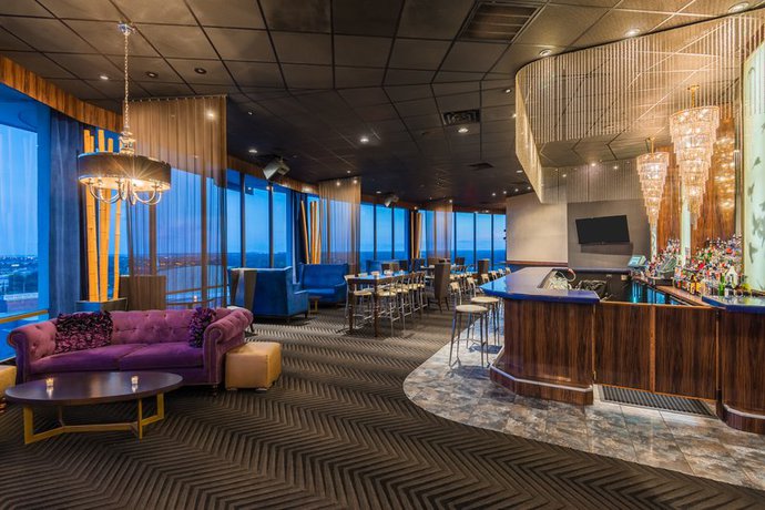 Imagen del bar/restaurante del Hotel Holiday Inn Mobile-dwtn/hist. District, An Ihg. Foto 2