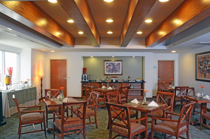 Imagen del bar/restaurante del Hotel Holiday Inn Monterrey Valle, An Ihg. Foto 3