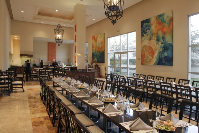 Imagen del bar/restaurante del Hotel Holiday Inn Monterrey Valle, An Ihg. Foto 5