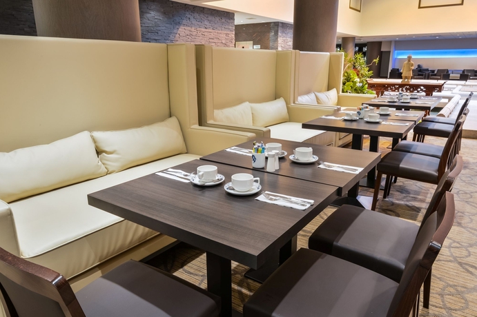 Imagen del bar/restaurante del Hotel Holiday Inn Montréal Centre-ville Downtown, An Ihg. Foto 3