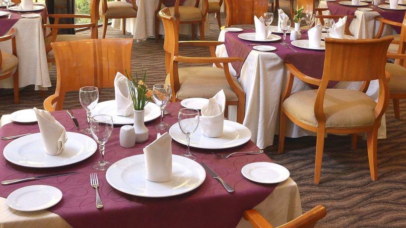 Imagen del bar/restaurante del Hotel Holiday Inn Morelia, An Ihg. Foto 2