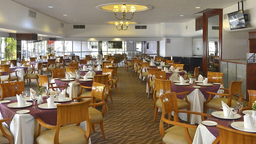 Imagen del bar/restaurante del Hotel Holiday Inn Morelia, An Ihg. Foto 3