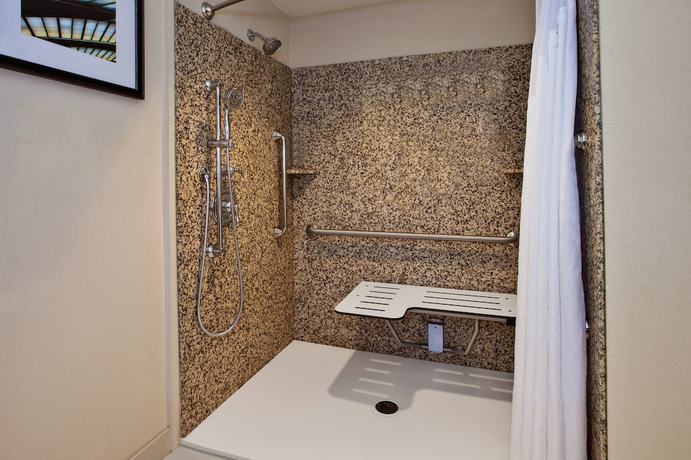 Imagen de la habitación del Hotel Holiday Inn Morgantown - University Area, An Ihg. Foto 5