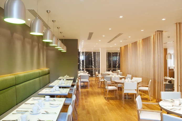 Imagen del bar/restaurante del Hotel Holiday Inn Moscow - Tagansky , An Ihg. Foto 2