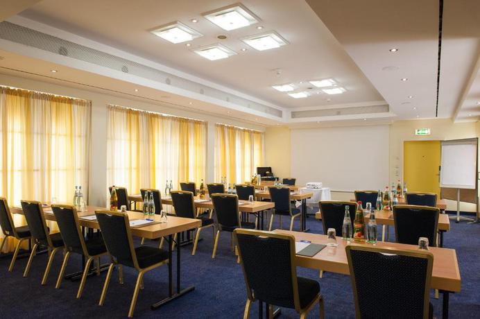 Imagen de los interiores del Hotel Holiday Inn Munich - South, An Ihg. Foto 10