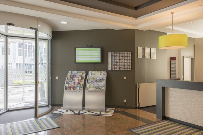 Imagen de los interiores del Hotel Holiday Inn Munich-unterhaching, An Ihg. Foto 12