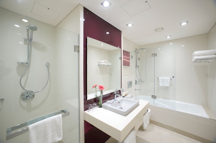 Imagen de la habitación del Hotel Holiday Inn Muscat Al Seeb, An Ihg. Foto 8