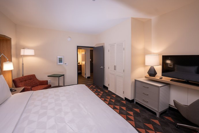 Imagen de la habitación del Hotel Holiday Inn NW Houston Beltway 8, an IHG Hotel. Foto 10