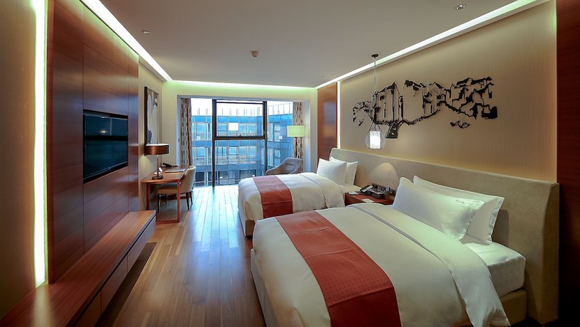 Imagen de la habitación del Hotel Holiday Inn Nanjing Xuanwu Lake, An Ihg. Foto 6