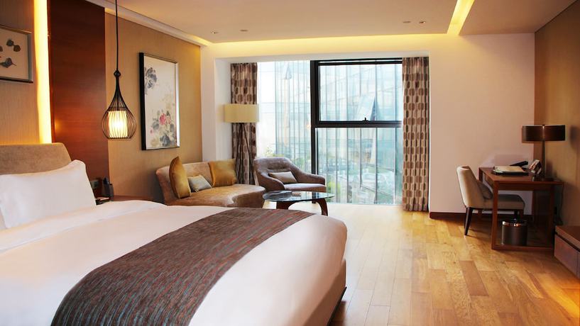 Imagen de la habitación del Hotel Holiday Inn Nanjing Xuanwu Lake, An Ihg. Foto 7