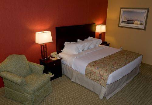 Imagen de la habitación del Hotel Holiday Inn Nashua. Foto 8