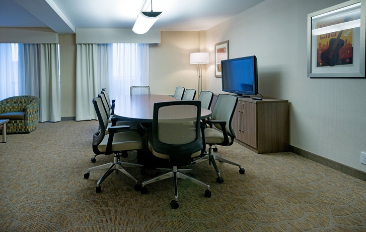 Imagen de los interiores del Hotel Holiday Inn Nashville - Vanderbilt - Dwtn, An Ihg. Foto 7
