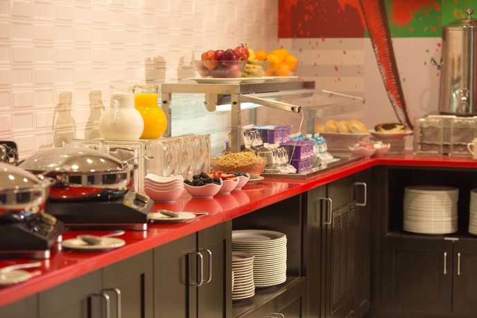 Imagen del bar/restaurante del Hotel Holiday Inn National Airport/crystal City, An Ihg. Foto 9