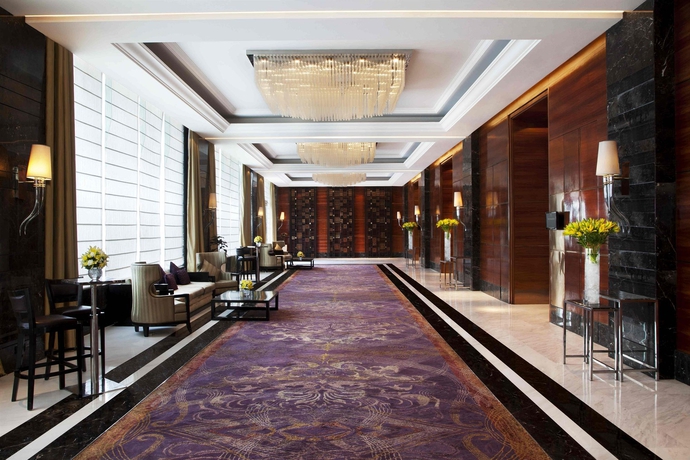 Imagen de los interiores del Hotel Holiday Inn New Delhi Mayur Vihar Noida, An Ihg. Foto 13