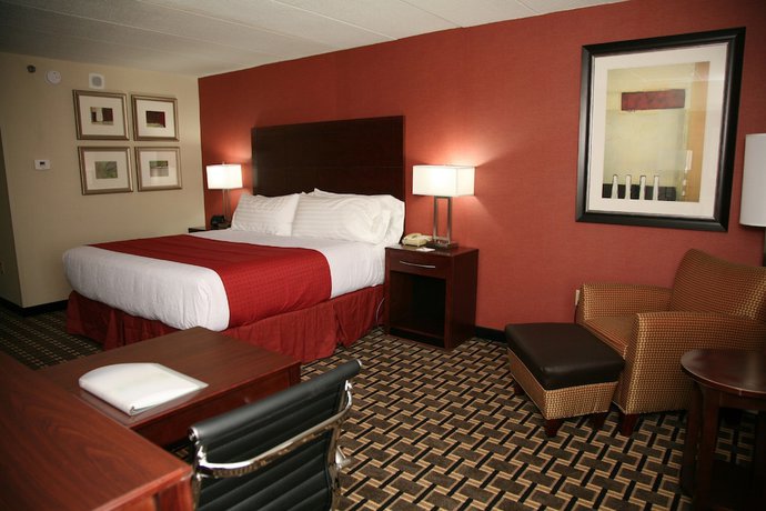 Imagen de la habitación del Hotel Holiday Inn New London - Mystic Area, an IHG. Foto 3