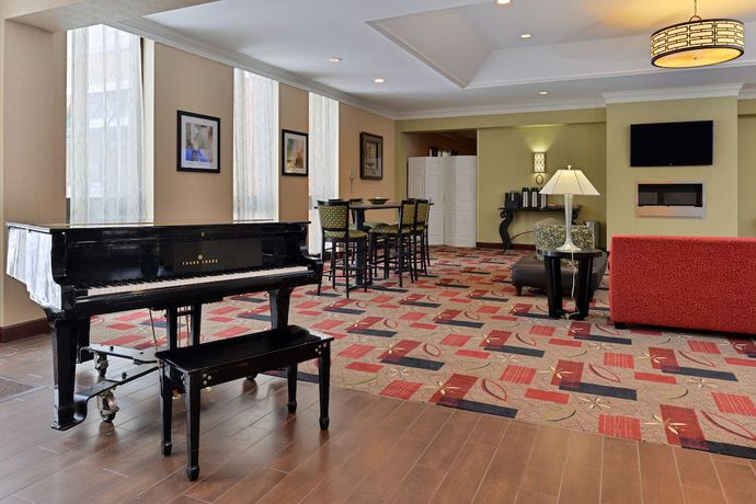 Imagen de los interiores del Hotel Holiday Inn New London - Mystic Area, an IHG. Foto 17