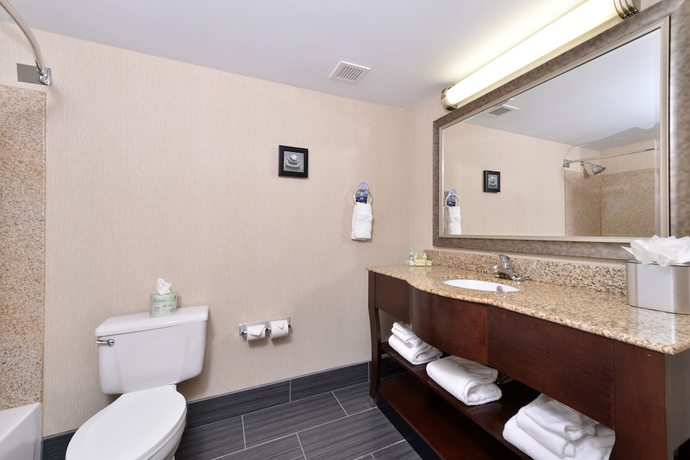 Imagen de la habitación del Hotel Holiday Inn New London - Mystic Area, an IHG. Foto 11