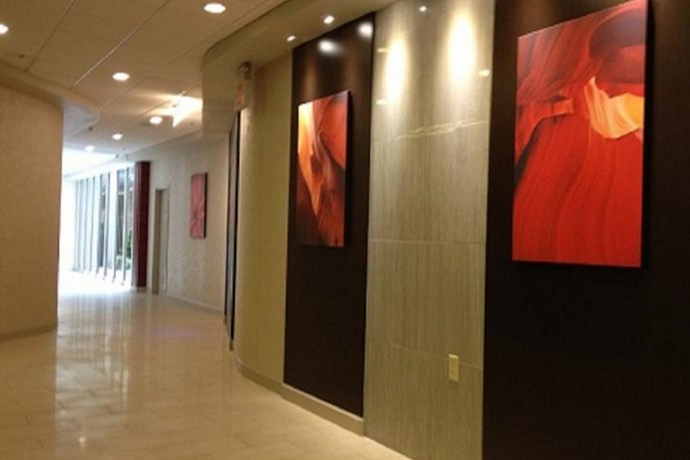 Imagen general del Hotel Holiday Inn Newark International Airport. Foto 6