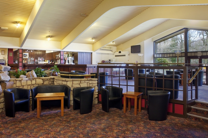 Imagen del bar/restaurante del Hotel Holiday Inn Newport, An Ihg. Foto 2
