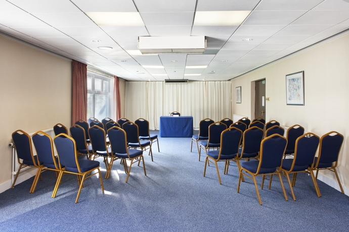 Imagen de los interiores del Hotel Holiday Inn Newport, An Ihg. Foto 18