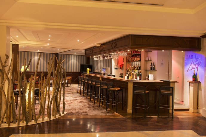 Imagen del bar/restaurante del Hotel Holiday Inn Nice-port St Laurent, An Ihg. Foto 1