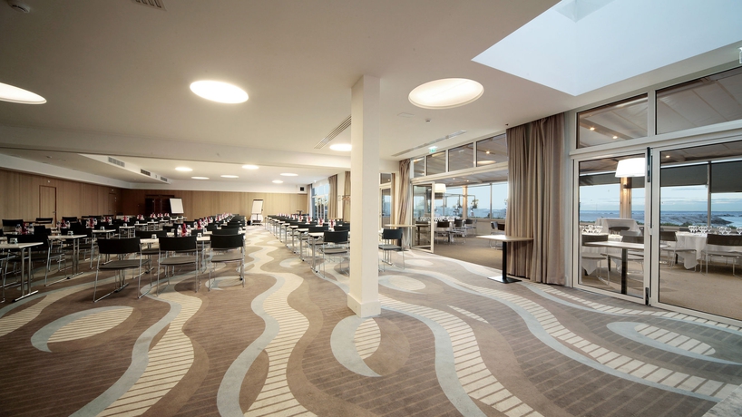 Imagen de los interiores del Hotel Holiday Inn Nice-port St Laurent, An Ihg. Foto 15