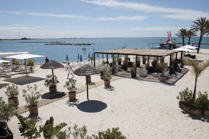 Imagen de los exteriores del Hotel Holiday Inn Nice-port St Laurent, An Ihg. Foto 10