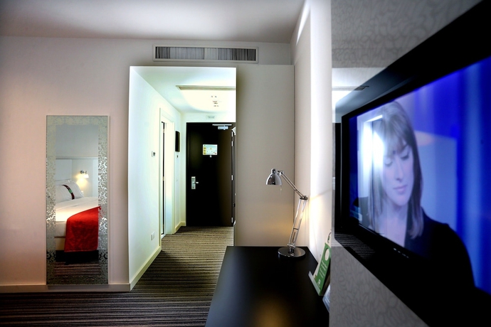 Imagen de la habitación del Hotel Holiday Inn Nola - Naples Vulcano Buono, An Ihg. Foto 5