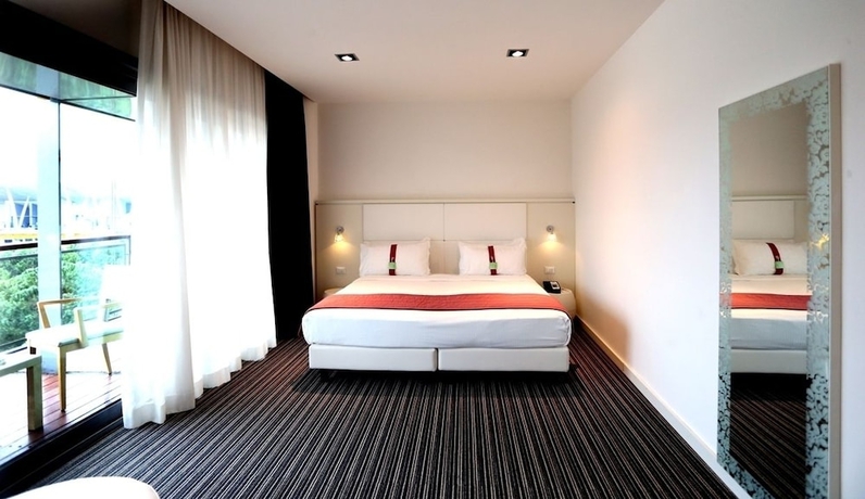 Imagen de la habitación del Hotel Holiday Inn Nola - Naples Vulcano Buono, An Ihg. Foto 14