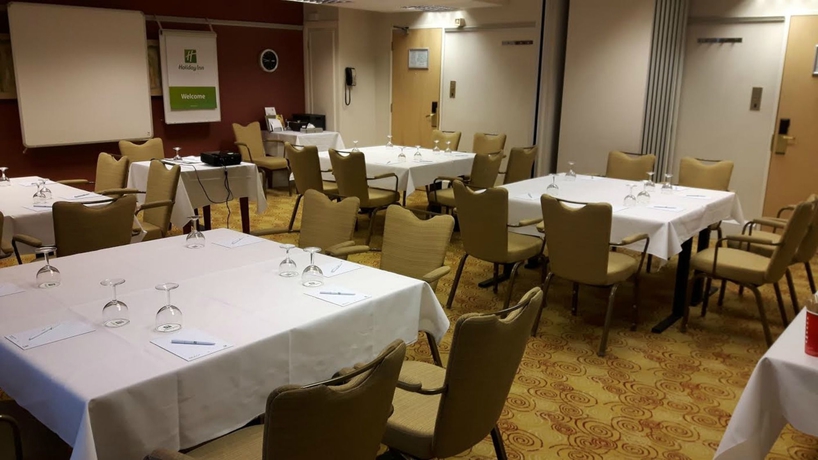 Imagen de los interiores del Hotel Holiday Inn Northampton, An Ihg. Foto 12