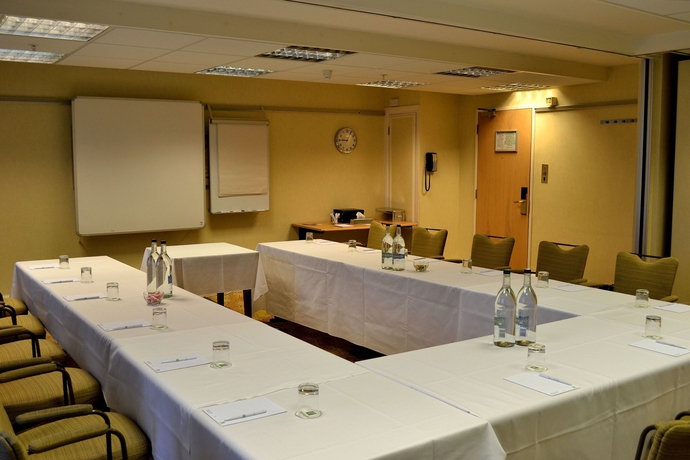 Imagen de los interiores del Hotel Holiday Inn Northampton, An Ihg. Foto 16