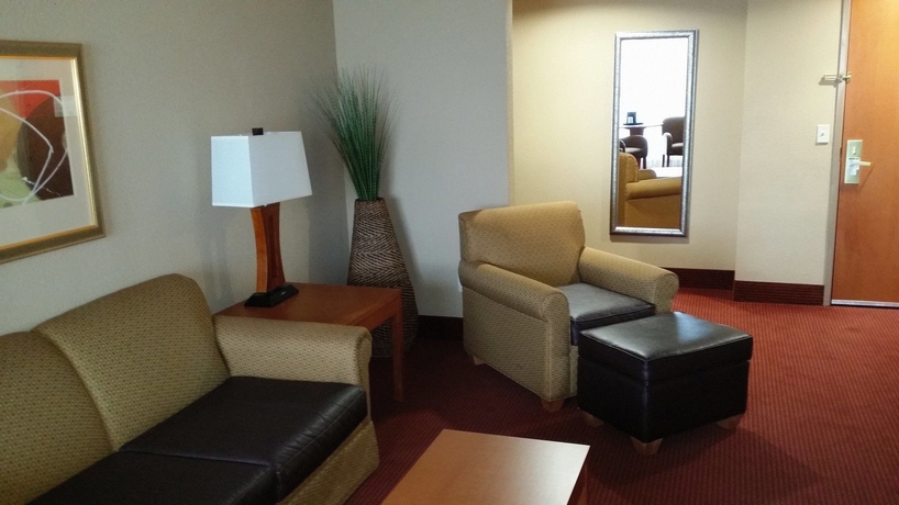 Imagen de los interiores del Hotel Holiday Inn Oakland Airport, An Ihg. Foto 14