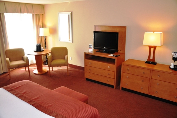 Imagen de la habitación del Hotel Holiday Inn Oakland Airport, An Ihg. Foto 9