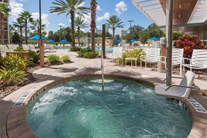Imagen de los exteriores del Hotel Holiday Inn Orlando - Disney Springs® Area, An Ihg. Foto 11