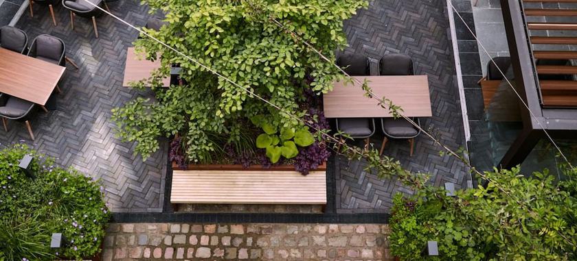 Imagen de los interiores del Hotel Holiday Inn Osnabrueck. Foto 11