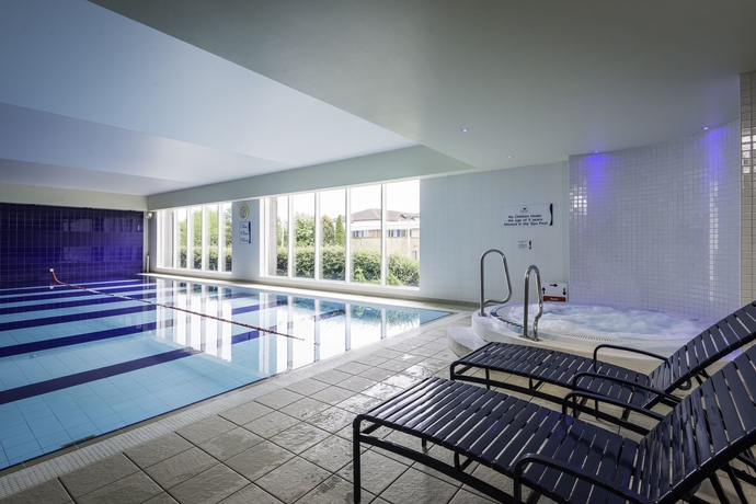 Imagen de la piscina del Hotel Holiday Inn Oxford, An Ihg. Foto 14