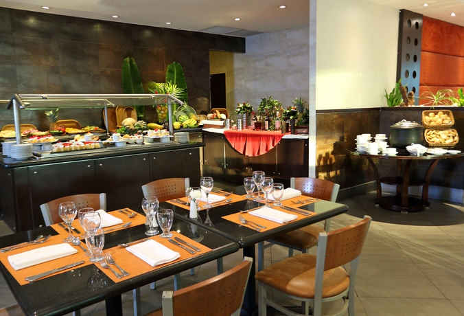 Imagen del bar/restaurante del Hotel Holiday Inn Panama Canal, An Ihg. Foto 6