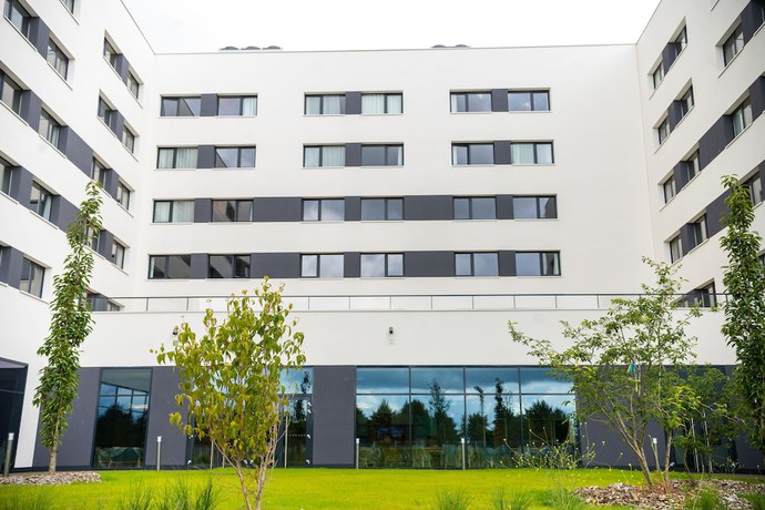 Imagen de los exteriores del Hotel Holiday Inn Paris CDG Airport an IHG. Foto 8