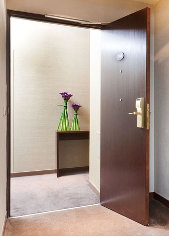 Imagen de los interiores del Hotel Holiday Inn Paris Palais De L'elyse, An Ihg Hotel. Foto 16